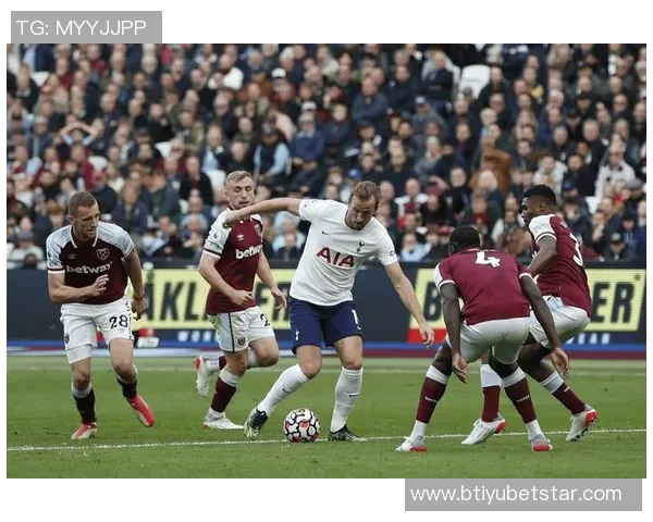 英超分析:曼联主场迎战伯恩茅斯恐难全取三分 英超分析:曼联主场迎战伯恩茅斯恐难全取三分