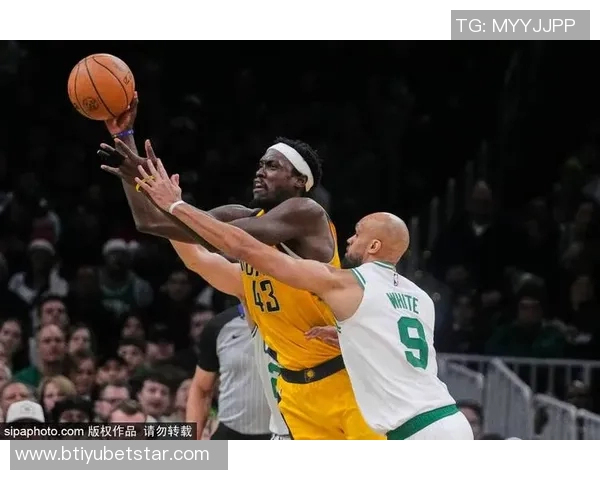 马祖拉赞杰伦布朗下半场表现出色关键进攻篮板助球队逆转胜利