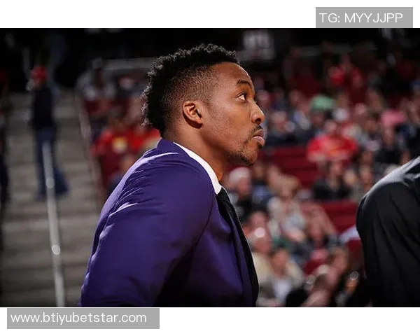 华子因右脚酸痛缺阵队记表示伤情不需长期休养