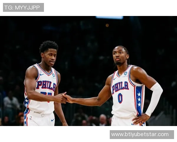 埃奇库姆赛季场均165分创76人自恩比德以来新秀得分新高 埃奇库姆赛季场均165分创76人自恩比德以来新秀得分新高